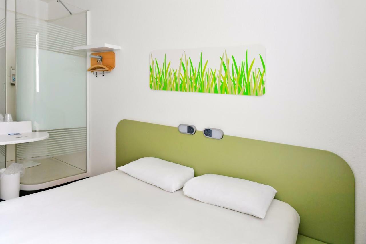 Ibis Budget Nimes Centre Gare Экстерьер фото
